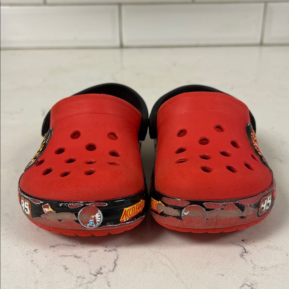 2022 Crocs Disney x Band Clog Toddler 'Fun Lab Cars - Flame' Size 6 - Picture 4 of 17